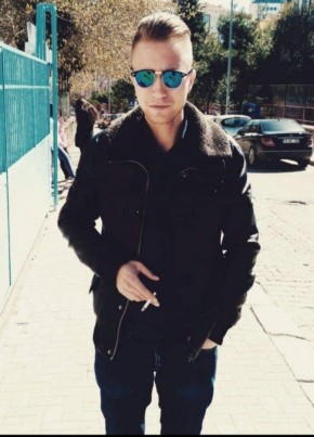 Furkan Yalçın, 28, Türkiye Cumhuriyeti, Uşak
