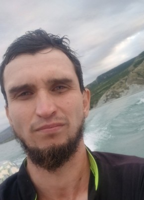 Гамид из Каспийска 30 лет