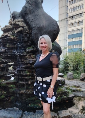 Светлана из Колпино 45 лет