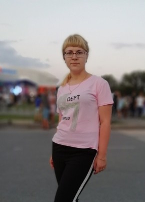 Анна, 28, Россия, Ужур