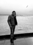 serkan, 20  , Istanbul
