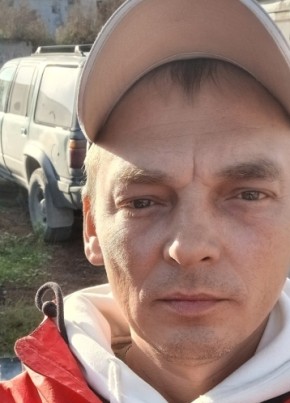 Aleksey, 43, Russia, Iskitim