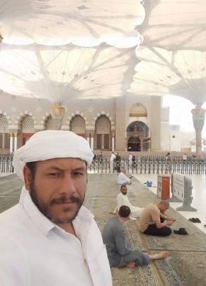 احمد из مكة المكرمة 44 года