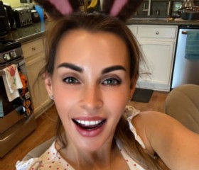 Claire Castel, 38, Bouake
