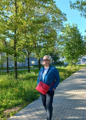 Olga, 49, Russia, Petrozavodsk
