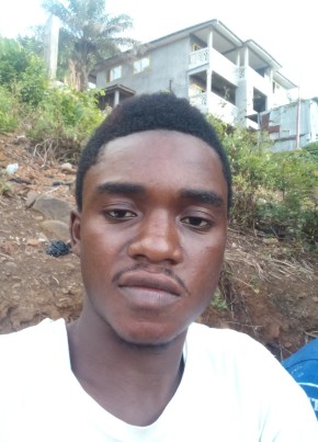 Komba Boyah, 22, Sierra Leone, Freetown