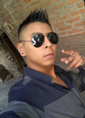 Carlos, 31, Mexico, El Pueblito