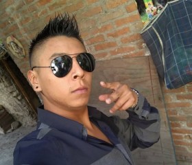 Carlos, 31, El Pueblito