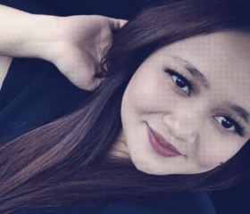 Adriana, 18, Simanggang