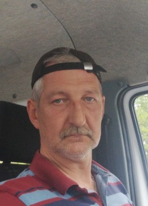 Александр из Калининграда 53 года