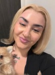 Hayley, 23  , Philadelphia