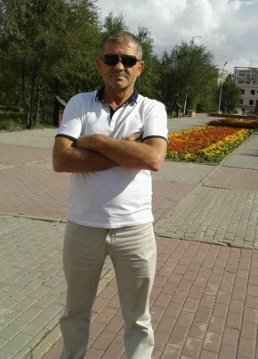 Данил , 63, Россия, Казань