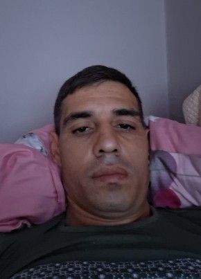 George из Ploiești 40 лет