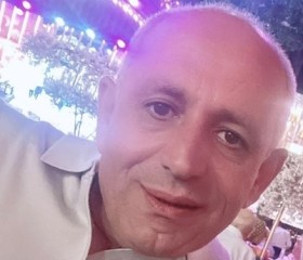 Serj, 57, Yerevan