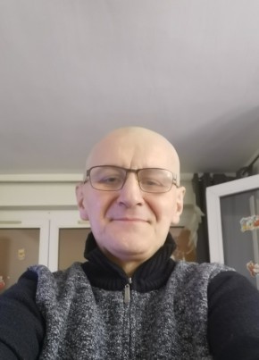 Vito, 53, République Française, Clichy-la-Garenne