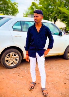 Pritam, 21, India, Solapur