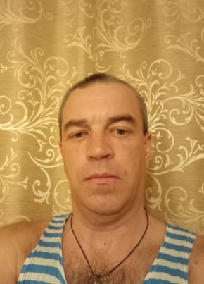 Максим из Гаджиево 45 лет