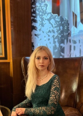 Елена, 36, Россия, Нахабино