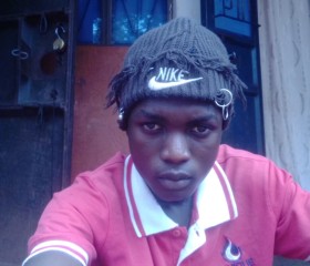 Muwanguzi jelly, 22, Berlin