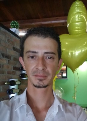 Gianluca, 44, Italy, Somma Lombardo