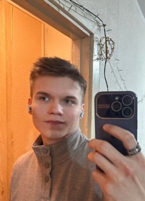 Vlad, 21, Russia, Krasnoperekopsk