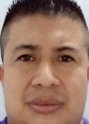 Carlos Pérez, 38, República de El Salvador, Sonsonate