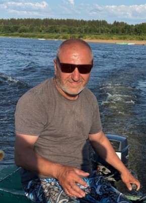 Евгений из Двинского Березника 45 лет