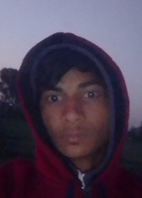Dilip, 18, India, Ahmedabad