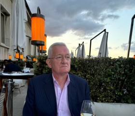 Viktor, 67, Frankfurt am Main