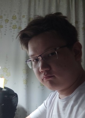 Alexander, 18, Россия, Кызыл