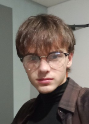 Иван из Ейска 19 лет