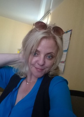 alena, 47, Россия, Сысерть