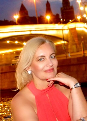Елена из Москвы 47 лет