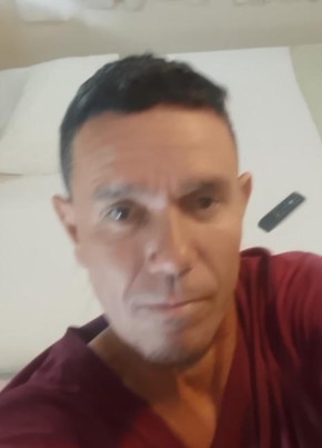 Adtiano из Curitiba 43 года