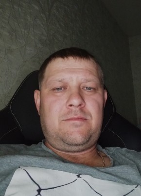 Андрей из Самары 41 год