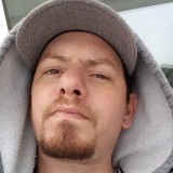 William, 40  , Roy