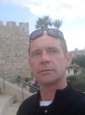 Max Ron, 44, Israel, Bet Shemesh