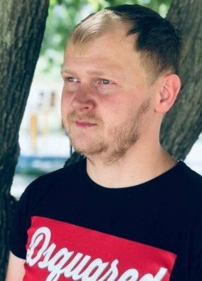 Артём из Новороссийска 34 года