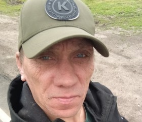 Pavel, 42, Panino