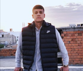 Birhat, 18, Batman