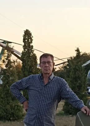 Дмитрий из Сызрани 50 лет