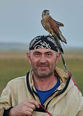 Aleksey, 50, Russia, Alushta