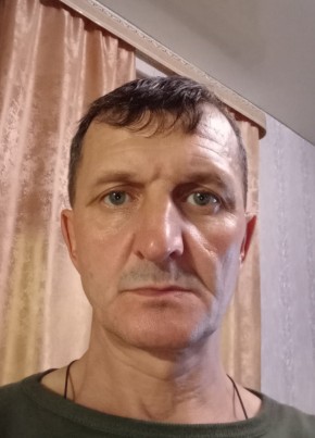 Саша из Саратова 52 года