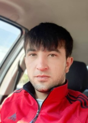 Фарход из Душанбе 34 года
