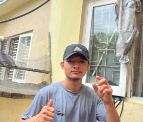 Kanxa lama, 18, Kathmandu
