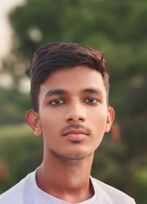 Mudul, 18, India, Anthiyur