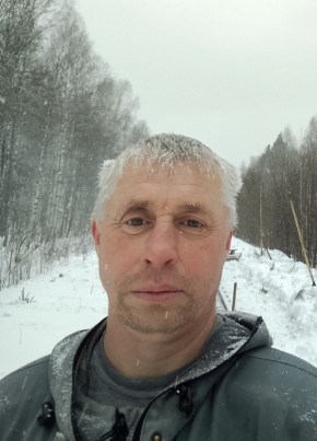 Евгений из Туринска 47 лет