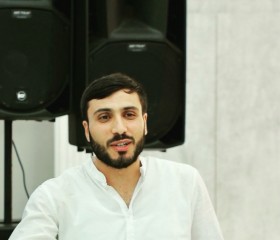 Ashot, 30, Bethnal Green