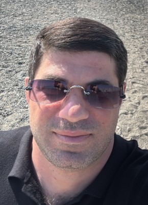 Oganes, 38, Russia, Sochi