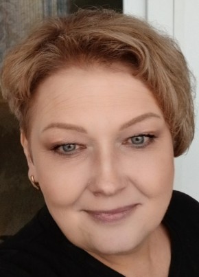 Елена из Петрозаводска 48 лет